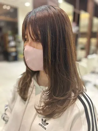 ロング 宮崎 妃楠のヘアスタイル