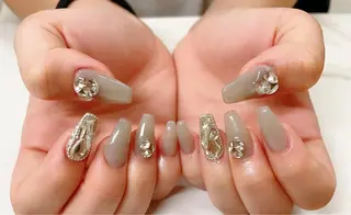 ネイル Ui_Amor (パラジェル)のネイルデザイン