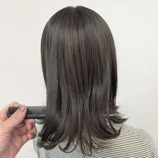 ショート カラー 色白に見える暗髪 梅田・増田のヘアスタイル