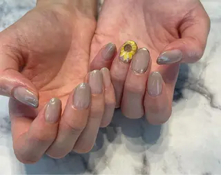 ネイル CYiG nail studio所属・kanai miwaのネイルデザイン