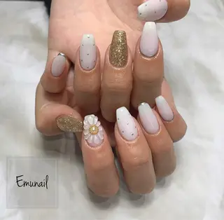 ネイル Emu Nailのネイルデザイン