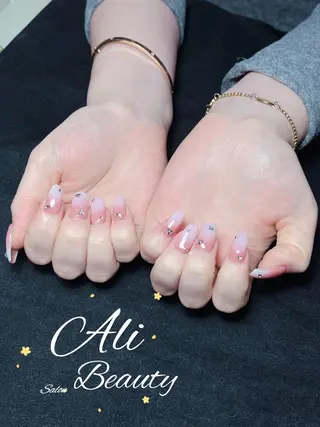 ネイル Ali 新小岩 ネイル専門のネイルデザイン