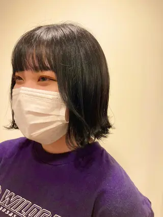 ショート カラー 小島 千夏のヘアスタイル