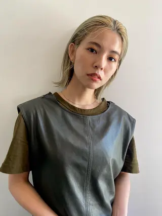 ミディアム カラー Tomoka🐶🌟 似合わせカット✂︎のヘアスタイル