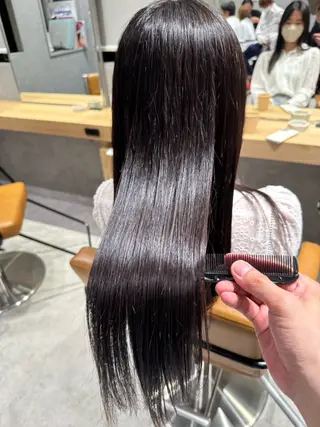 ロング カラー 須田 柚希のヘアスタイル