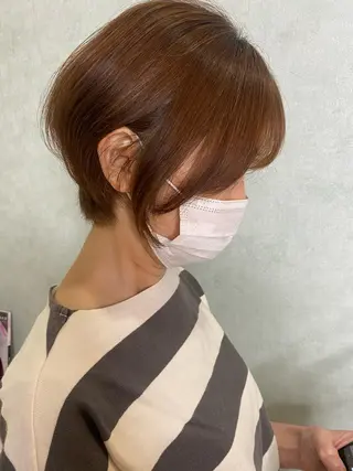 ショート かえ🩶韓国ボブ🎀 透明感カラー🥣のヘアスタイル