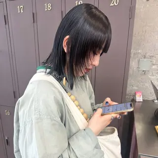 ミディアム カラー myu 🐈‍⬛のヘアスタイル