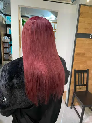 ロング カラー 高梨 菜々のヘアスタイル