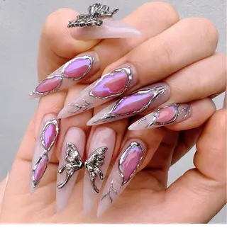 ネイル LilyLala Nailsalonのネイルデザイン