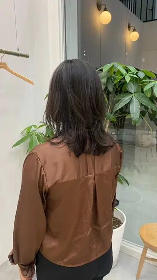 ミディアム 黒木 心温のヘアスタイル