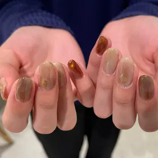 ネイル esby Loely MIZUKIのネイルデザイン