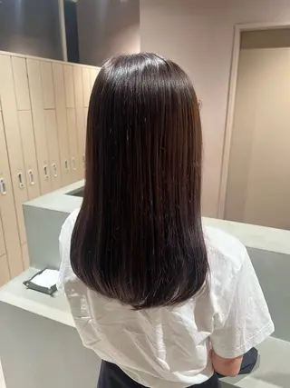 カラー aya / カットカラーのヘアスタイル