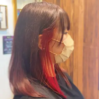 カラー 佐藤 圭のヘアスタイル