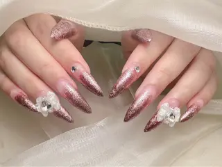 ネイル lucky nail 歌舞伎町のネイルデザイン
