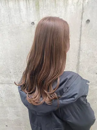 セミロング レイヤーカット /透明感カラー西田のヘアスタイル