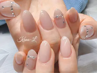 ネイル 芦辺 香奈のネイルデザイン