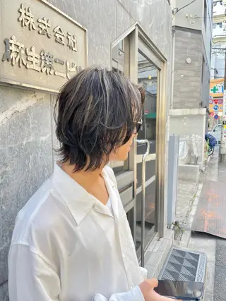ミディアム メンズ 田中 秋水のヘアスタイル