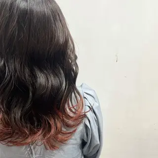 ロング lico 新札幌所属・Lilly リリィのヘアスタイル