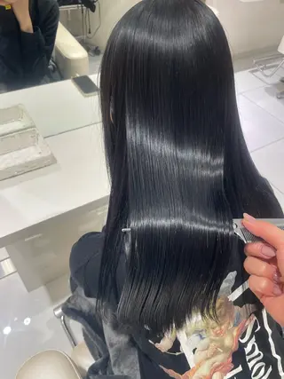 ロング カラー motel所属・雰囲気引き出す ✨大人レディのヘアスタイル