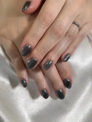 ネイル nail studio Ulu所属・漆崎 茜のネイルデザイン