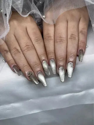 ネイル Taniguchi Yukiのネイルデザイン