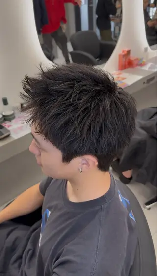 ショート ブリーチカラー/ ワンカラー/有馬琉翔のヘアスタイル