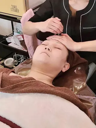 Esthetic   Salon Charry所属・小林 知恵のエステ・リラクイメージ