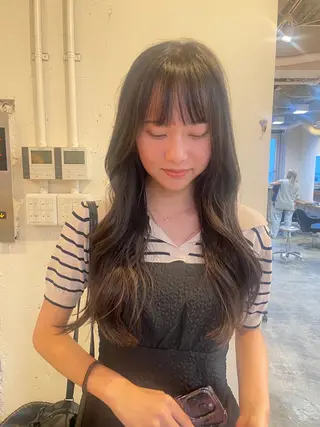 ロング カラー RIN／韓国ヘア レイヤーカットのヘアスタイル
