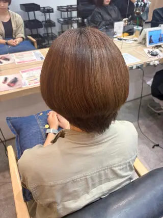 ショート 推し活カラー/暖色 /ブリーチなし/横浜のヘアスタイル