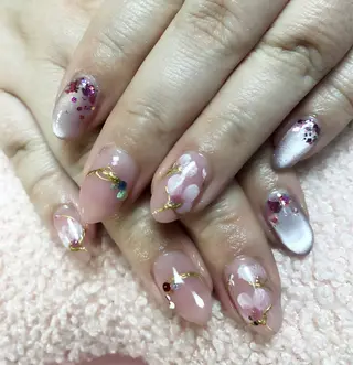 ネイル GＬA D所属・ＧＬAD グラットのネイルデザイン