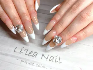 ネイル Li'leaNail AINAのネイルデザイン