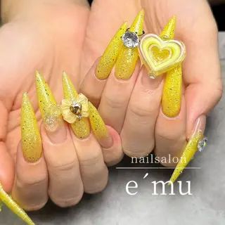 ネイル nailsalon e´muのネイルデザイン