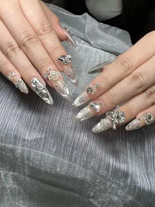 ネイル Lee Nailsのネイルデザイン