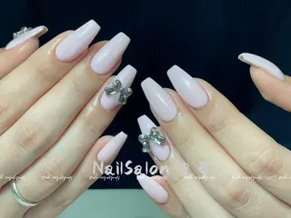 ネイル MAKI💚💚💚 秋葉原.のネイルデザイン