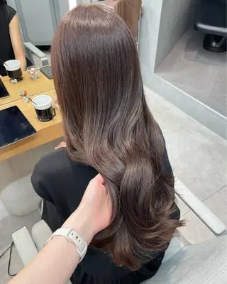 ロング カラー 澤 佑華 🎀 透明感カラーのヘアスタイル