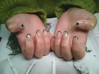 ネイル 杉山 千秋のネイルデザイン