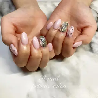 ネイル R nailのネイルデザイン
