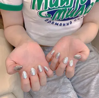 ネイル や ルのネイルデザイン