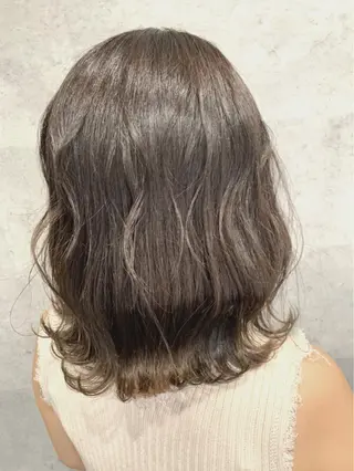 ミディアム _WHITE所属・黒川 陵のヘアスタイル