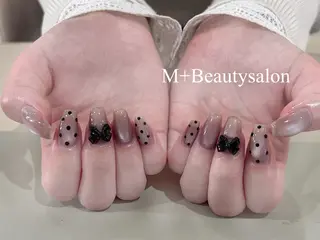 ネイル M+  Beauty Salonのネイルデザイン