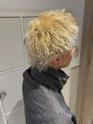 ショート カラー パーマ メンズ ルーズシャドウ/ 波巻き💠大塩威吹のヘアスタイル