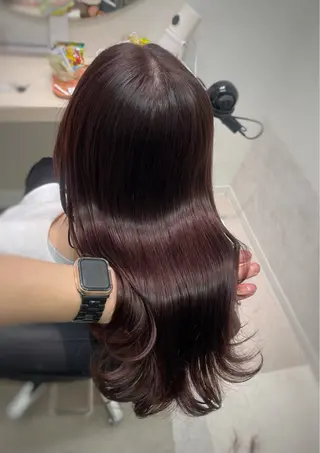 セミロング 東梅田エリアカラー ヘアセットNo. 1のヘアスタイル