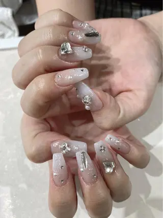 ミディアム Nail  R💫 naoのネイルデザイン