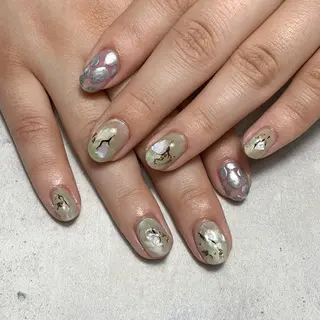 ネイル atelier　FIORITURA所属・FIORITURA aiのネイルデザイン