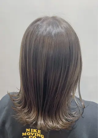 ミディアム MODEK's阿倍野 HONOKAのヘアスタイル