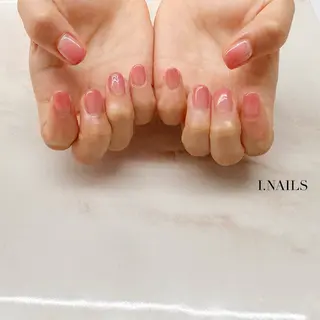 ネイル アイネイルズ所属・早川 梓のネイルデザイン
