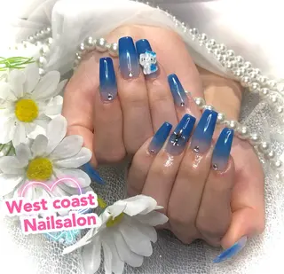 ネイル リボン、ガーリー パーツ放題専門店のネイルデザイン