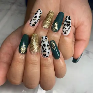 セミロング ネイル nail salon azuのネイルデザイン