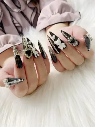 ネイル 菲菲ネイルサロン所属・FF フィフィネイルサロンのネイルデザイン