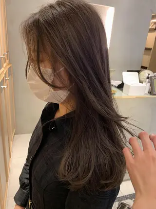 セミロング カラー TENELE所属・チバ タクミのヘアスタイル